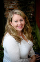 Portrait of Becky Rapinchuk