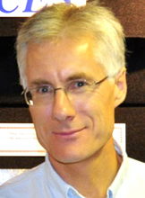 Portrait of Jonathan Hardy