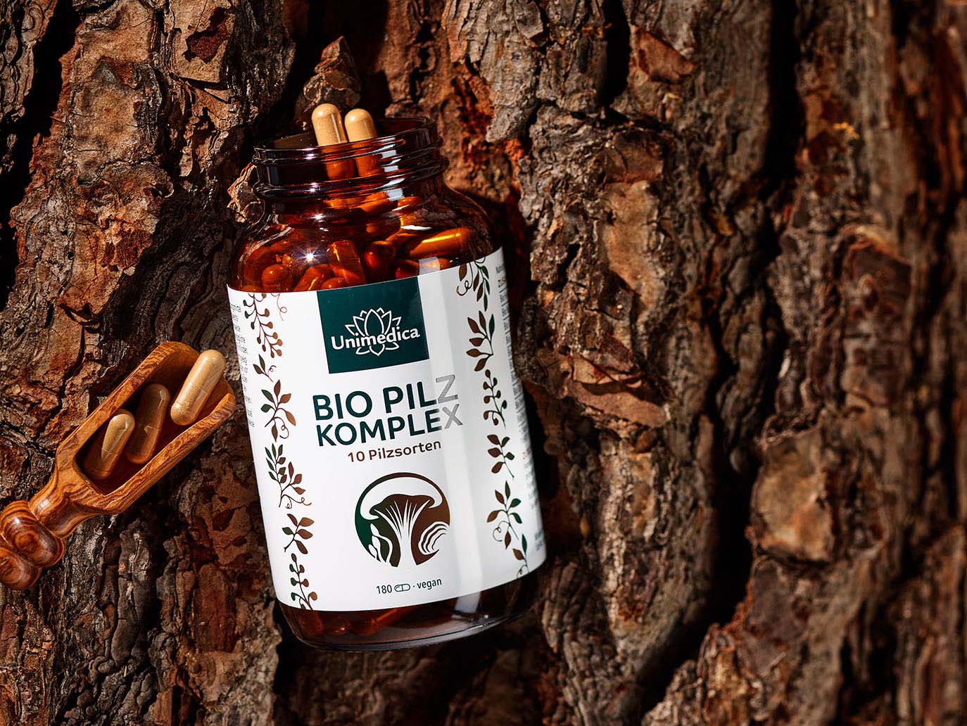 Organic Fungi Complex  with 10 kinds of fungi  including cordyceps, shiitake, reishi, Lion's mane, chaga, hericium - 180 capsules - from Unimedica