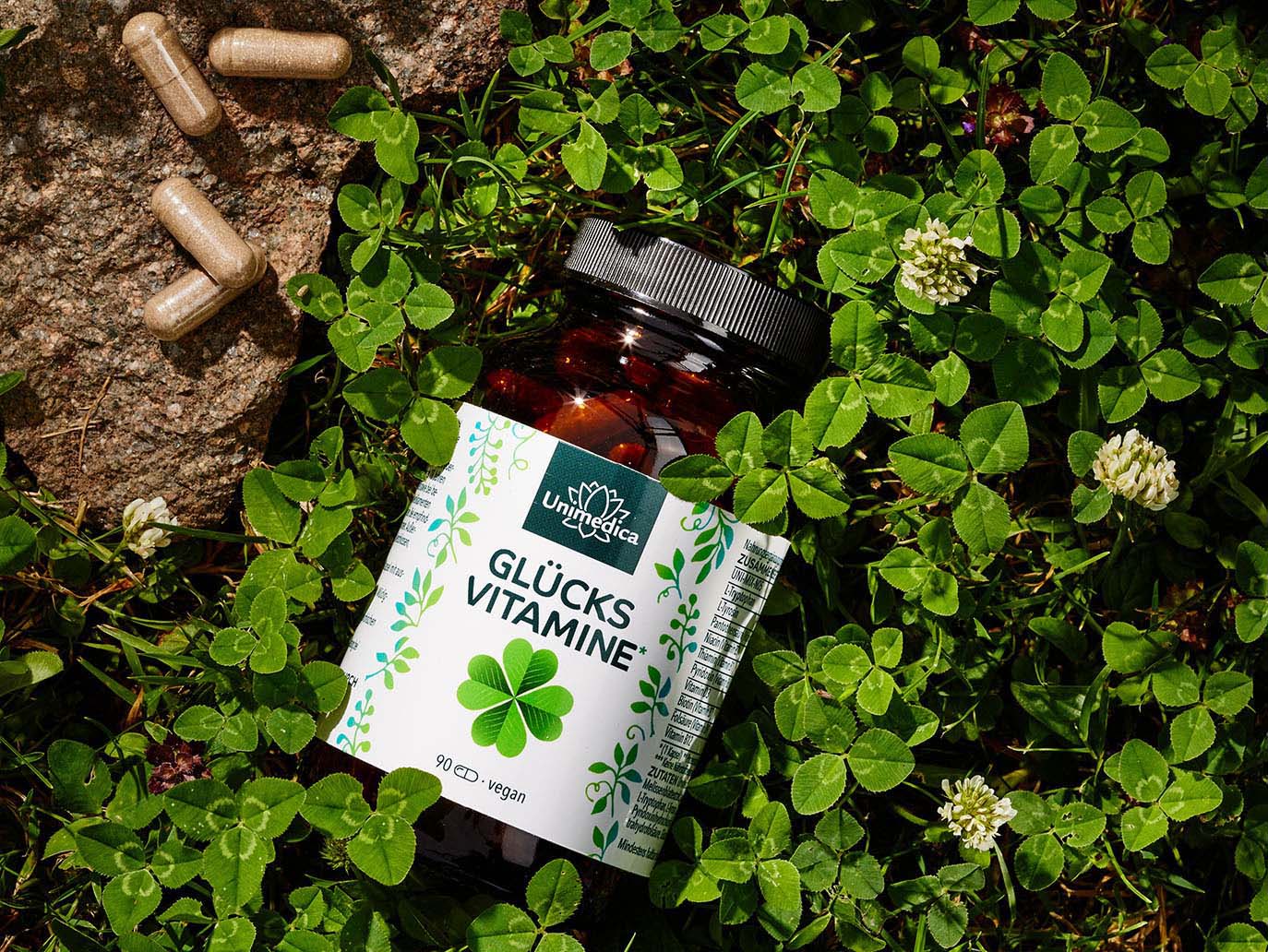 Happy Vitamins* - with St John's wort, passionflower, tryptophan and tyrosine - 90 capsules - from Unimedica